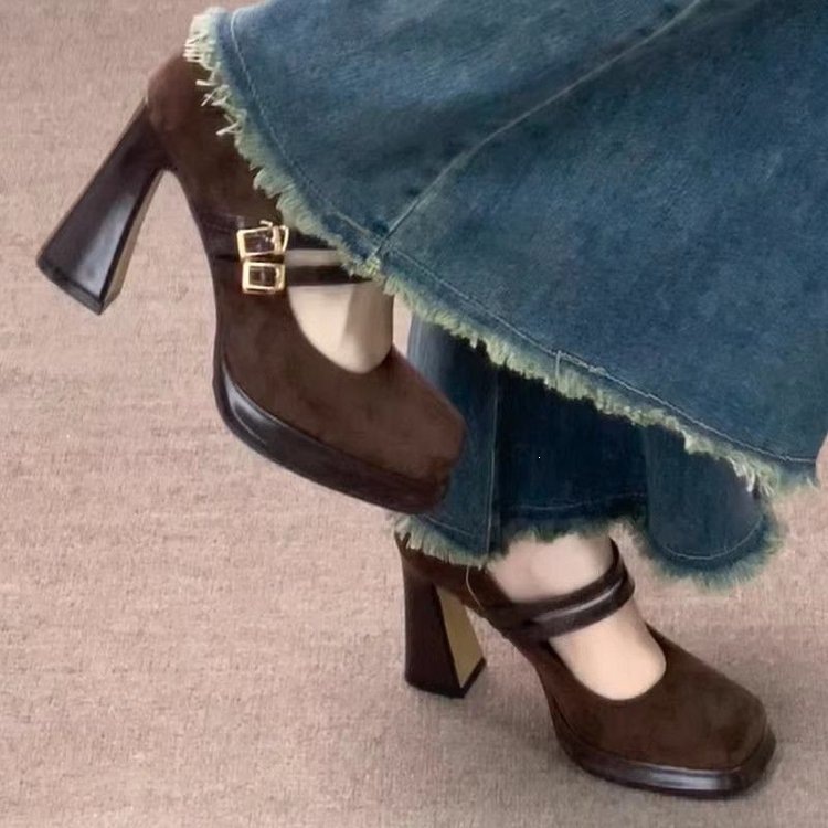 Home Office Makeover - Vintage Dicke Hohe Damen Mary Jane